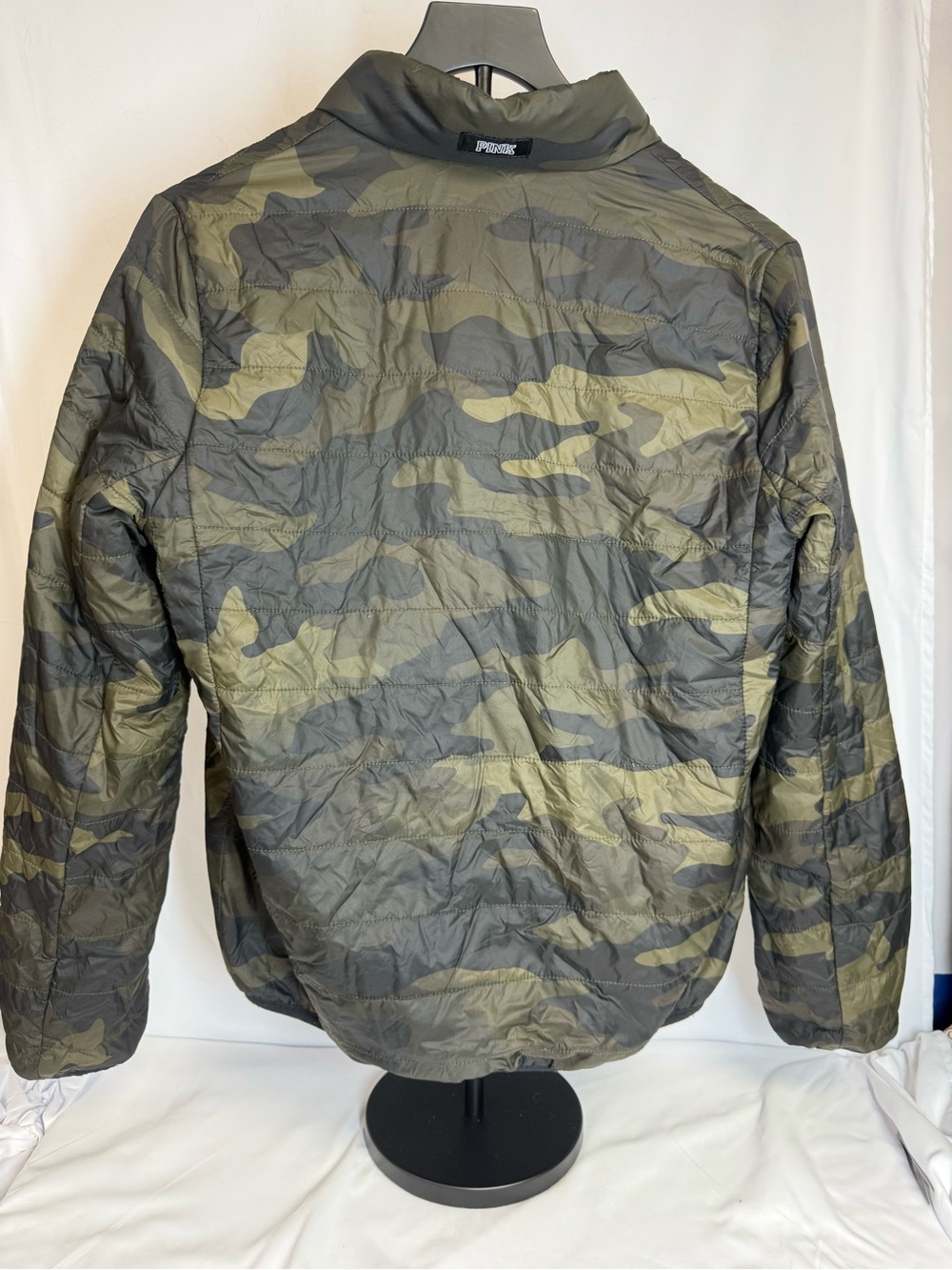 Victoria's Secret PINK Puffer Jacket Camo Green - Picture 5 of 10